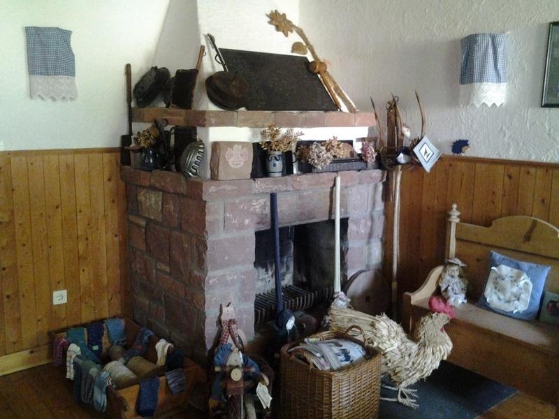 Gastehaus Zum Alten Schulhaus Hotel Miltenberg Quarto foto